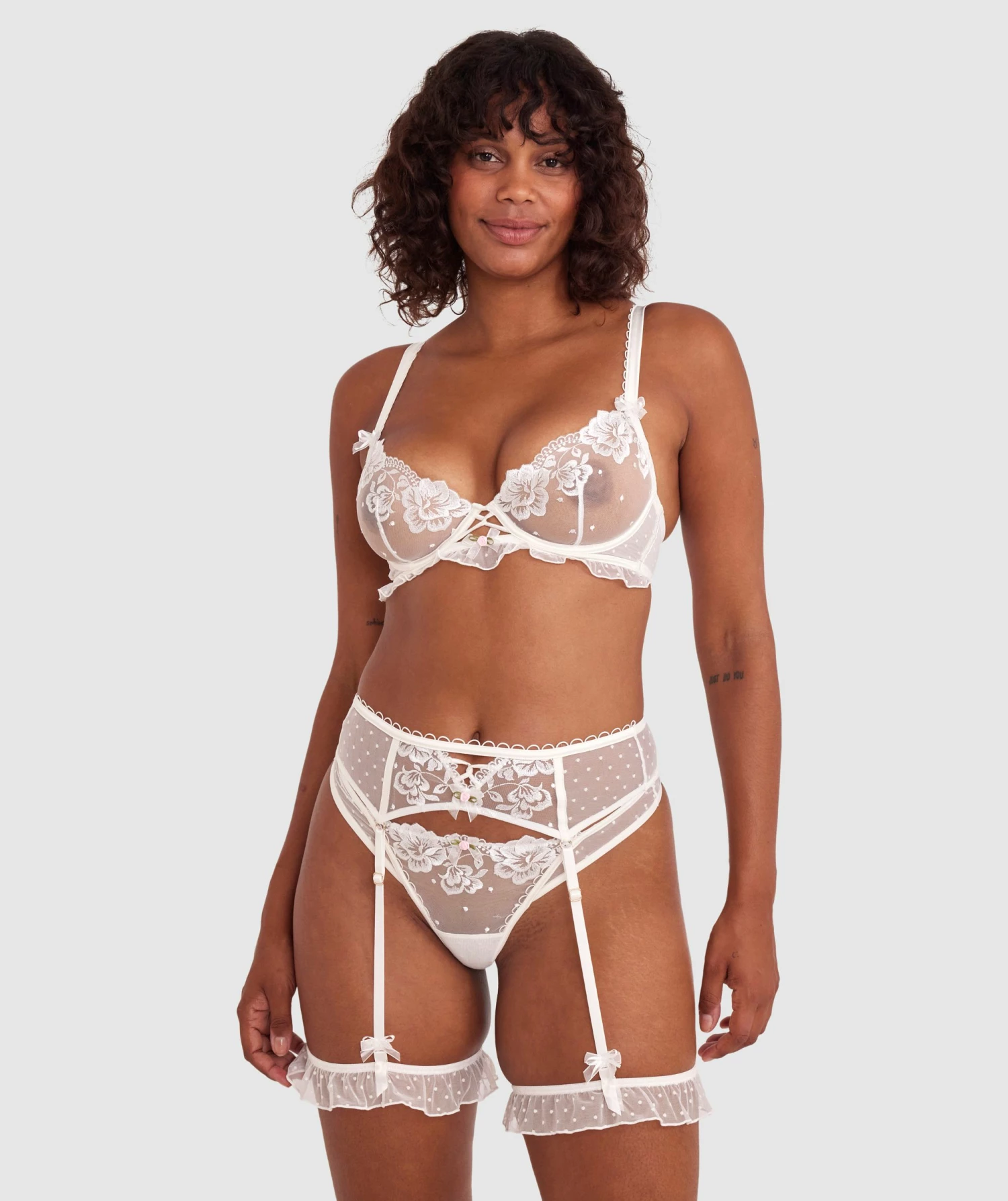 Enchanted Blooms Of Lisse Suspender - Ivory 5 Enchanted Blooms Of Lisse Suspender - Ivory - Image 5