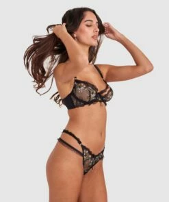 Enchanted Moonlight In Vermont Mini V - Black -BRAS N THINGS Shop enchanted moonlight in vermont mini v black 01462301 2