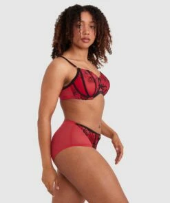 Evie Curvy Underwire Bra - Red -BRAS N THINGS Shop evie curvy underwire bra red 01448801 17