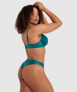 Floriane V String - Dark Green 8 Floriane V String - Dark Green -BRAS N THINGS Shop floriane v string dark green 01478201 1