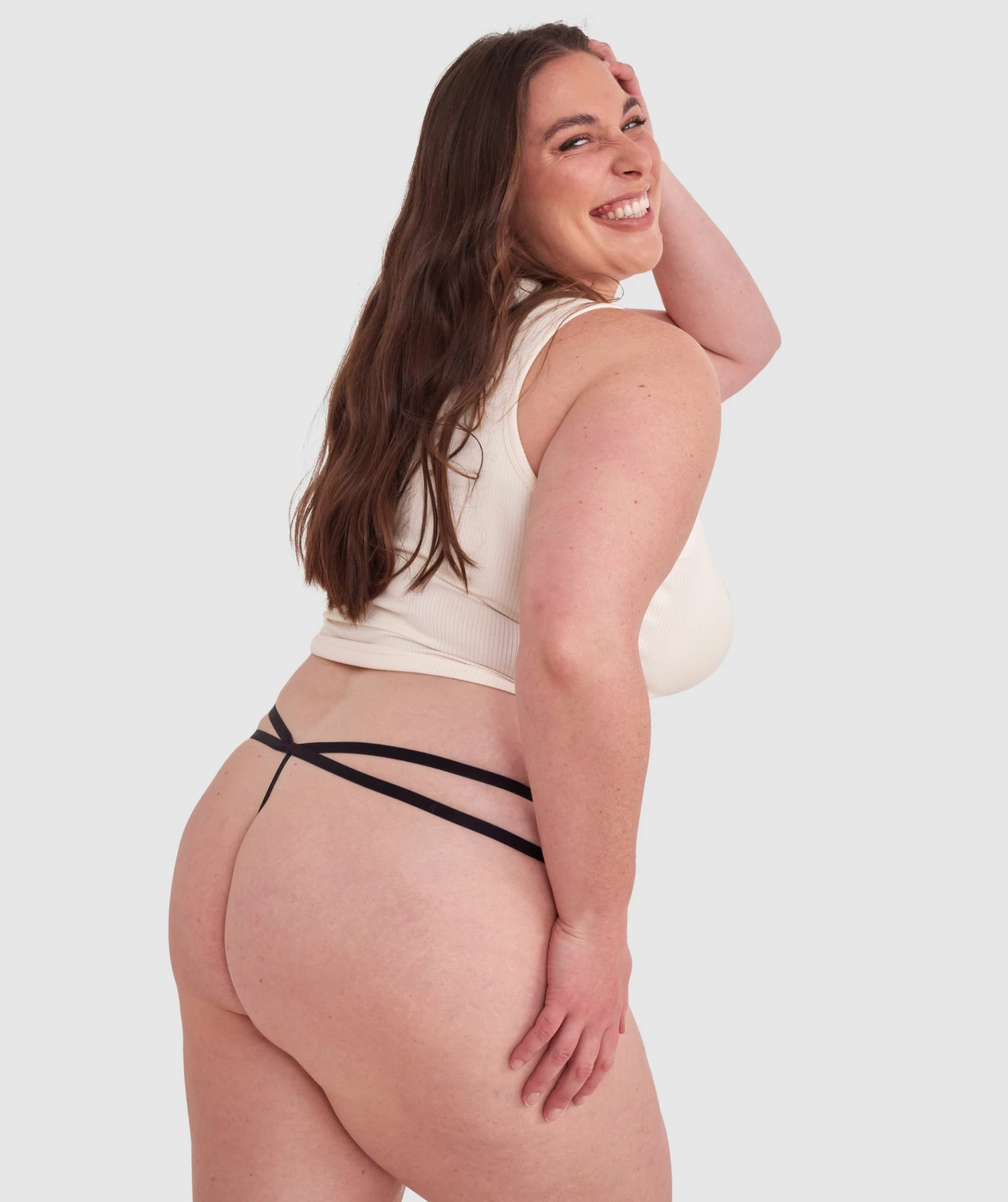 Lottie Mini V - Black 5 Lottie Mini V - Black - Image 5