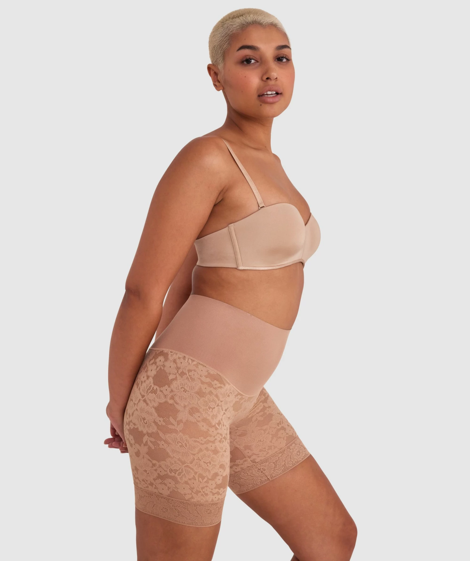 Luxe Solutions Thigh Shaper - Nude 3 2 Luxe Solutions Thigh Shaper - Nude 3 - Image 2