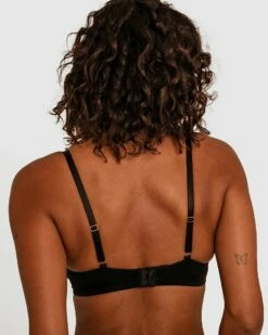 Nara Plunge Contour Bra - Black -BRAS N THINGS Shop nara plunge contour bra black 01263405 1