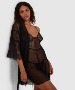 Night Games Mystic Wrap - Black