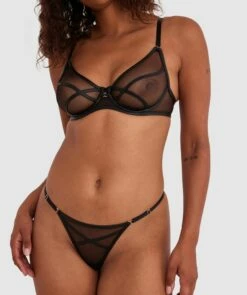 Night Games Simply Sexy Underwire & Mini V Set - Black