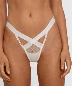 Night Games Utility Mini V - Ivory