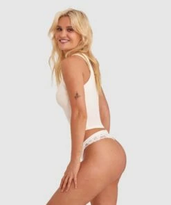 Planet Bliss Lace V String - Ivory 7 Planet Bliss Lace V String - Ivory -BRAS N THINGS Shop planet bliss lace v string ivory 01491603 2