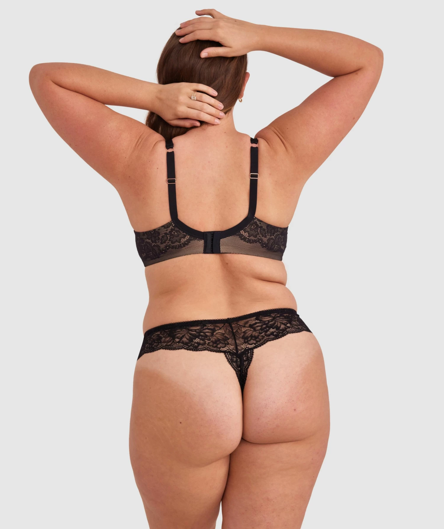 Pure Body Full Cup Bra - Black 5 Pure Body Full Cup Bra - Black - Image 5