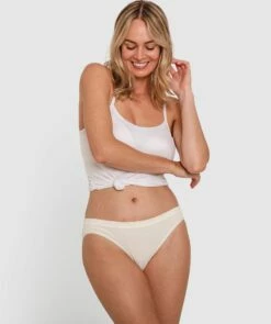 Rachel Bikini Brief - Eggshell