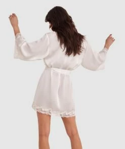 Sammy Short Wrap - Ivory