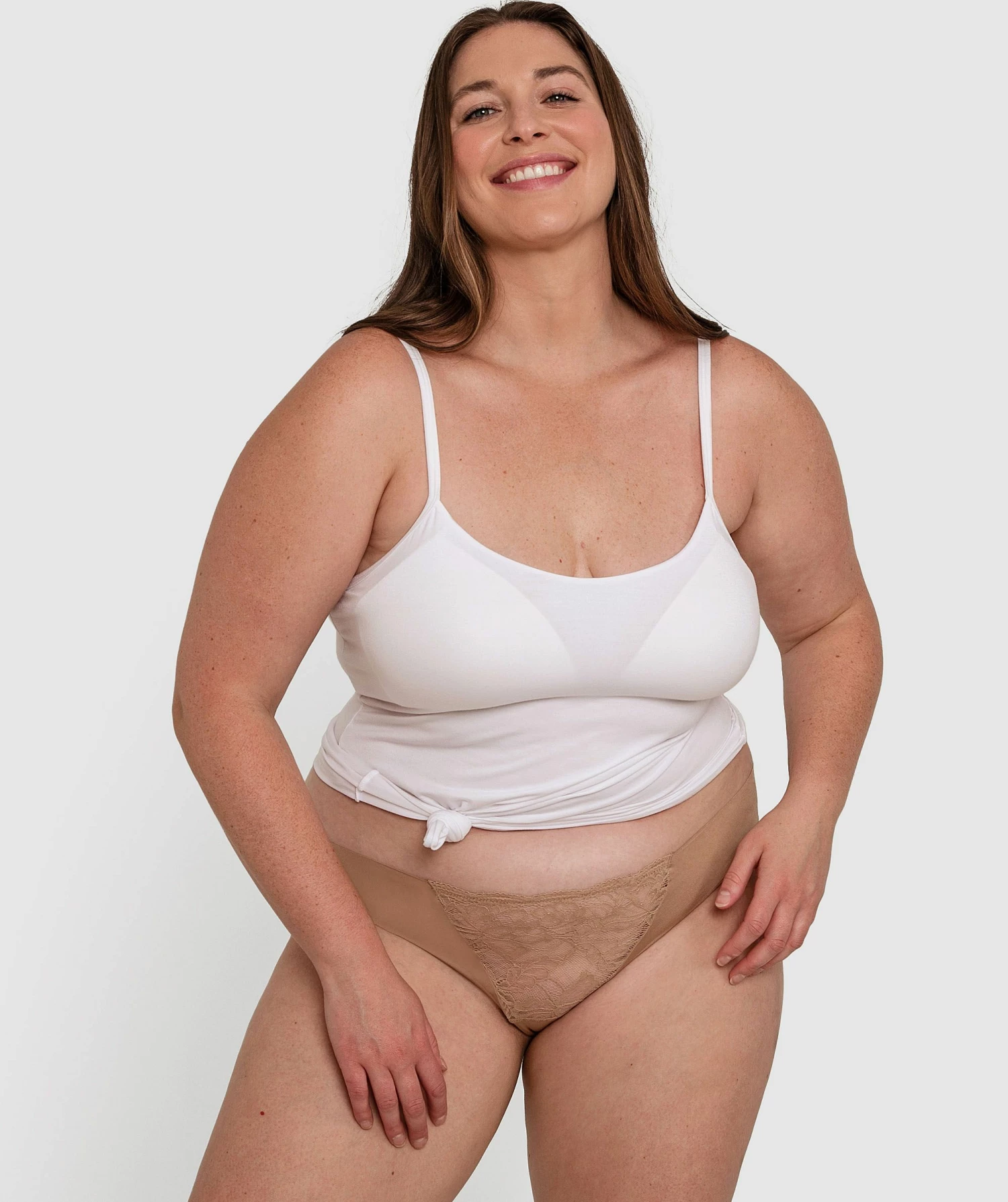 Smooth Comfort Lace 2.0 V String - Nude 3 1 Smooth Comfort Lace 2.0 V String - Nude 3