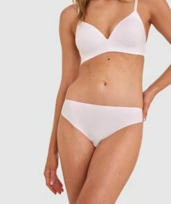 Smooth Comfort Lace Bikini Knicker - Ivory