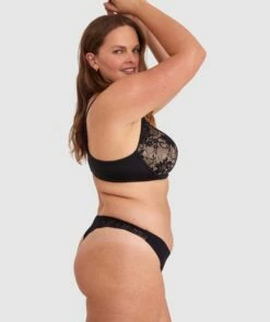 Smooth Comfort Lace V String Knicker - Black/ Black 8 Smooth Comfort Lace V String Knicker - Black/ Black -BRAS N THINGS Shop smooth comfort lace v string knicker black black 00498802 15