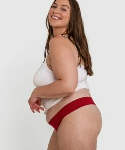 Smooth Comfort V String - Dark Red -BRAS N THINGS Shop smooth comfort v string dark red 00923504