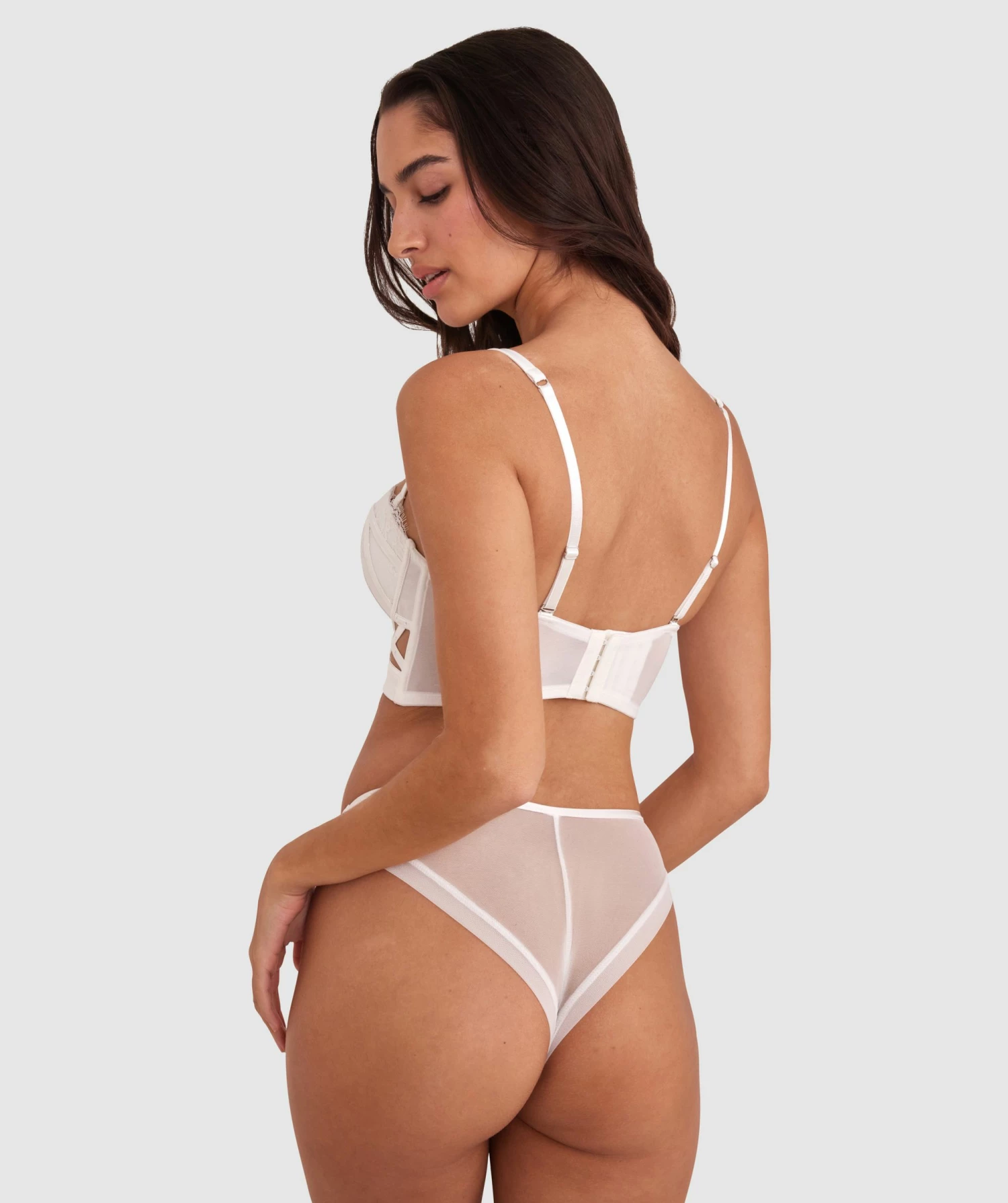 Vamp Dream Believer Strapless Push Up Bra - Ivory 4 Vamp Dream Believer Strapless Push Up Bra - Ivory - Image 4